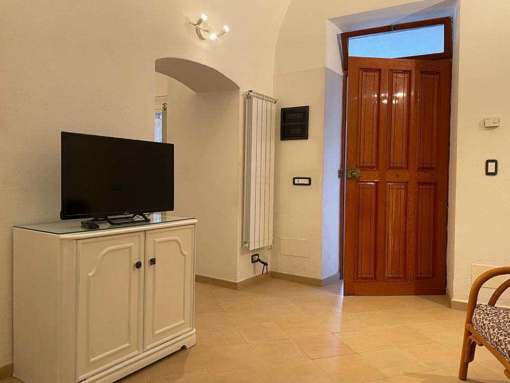 La Loggia Di Na Villa Albenga Exterior foto