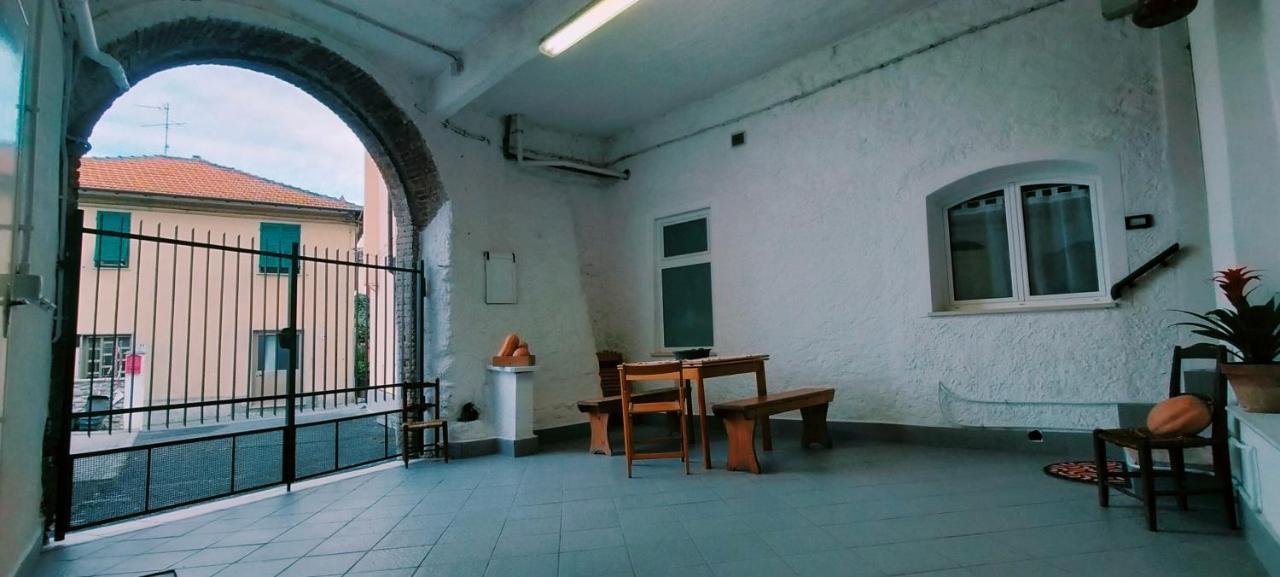 La Loggia Di Na Villa Albenga Exterior foto
