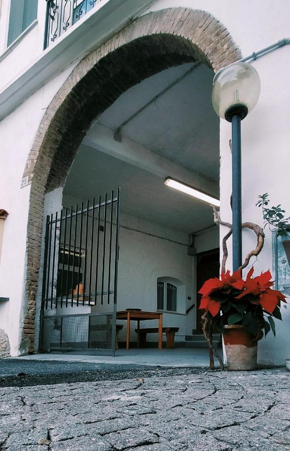 La Loggia Di Na Villa Albenga Exterior foto