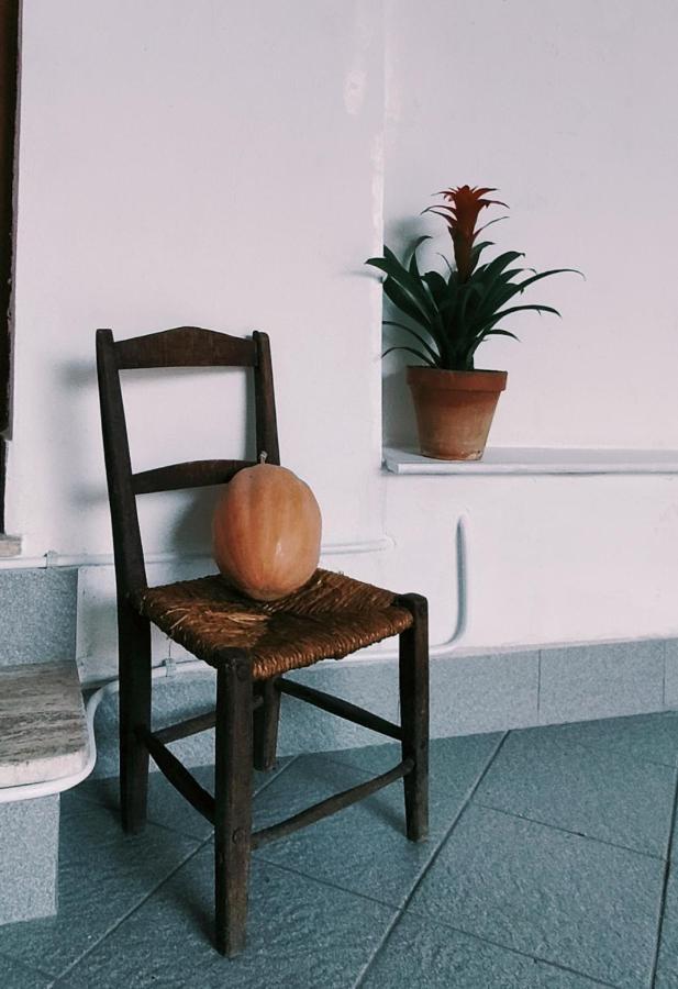 La Loggia Di Na Villa Albenga Exterior foto